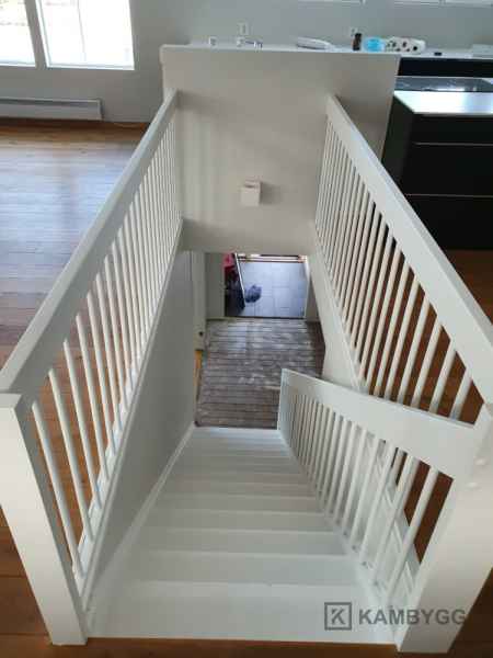 KAMBYGG_Project_015_08 Asker: maling og flislegging &bull; KAMBYGG