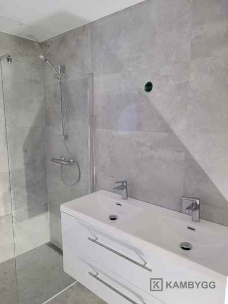 KAMBYGG_Project_025_17 Totalrenovering av bad &bull; KAMBYGG