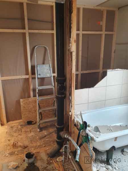 KAMBYGG_Project_025_03 Bad og del av hus &bull; KAMBYGG