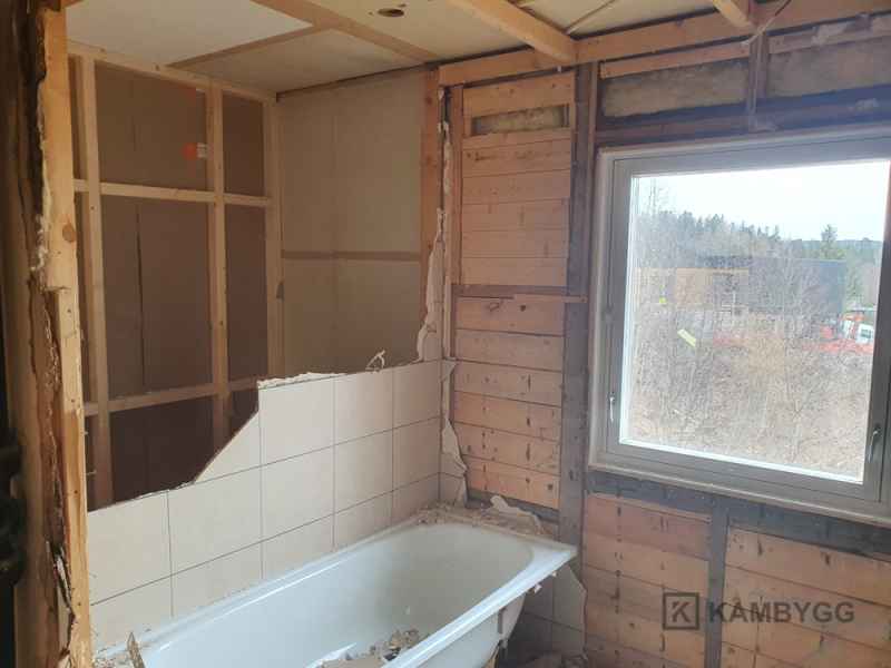 KAMBYGG_Project_025_06 Bad og del av hus &bull; KAMBYGG