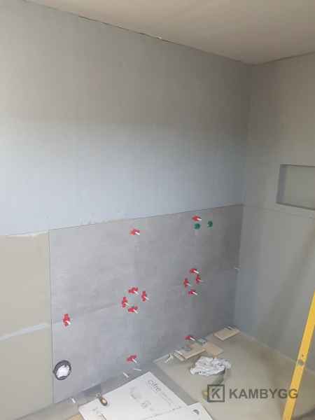 KAMBYGG_Project_025_26 Bad og del av hus &bull; KAMBYGG