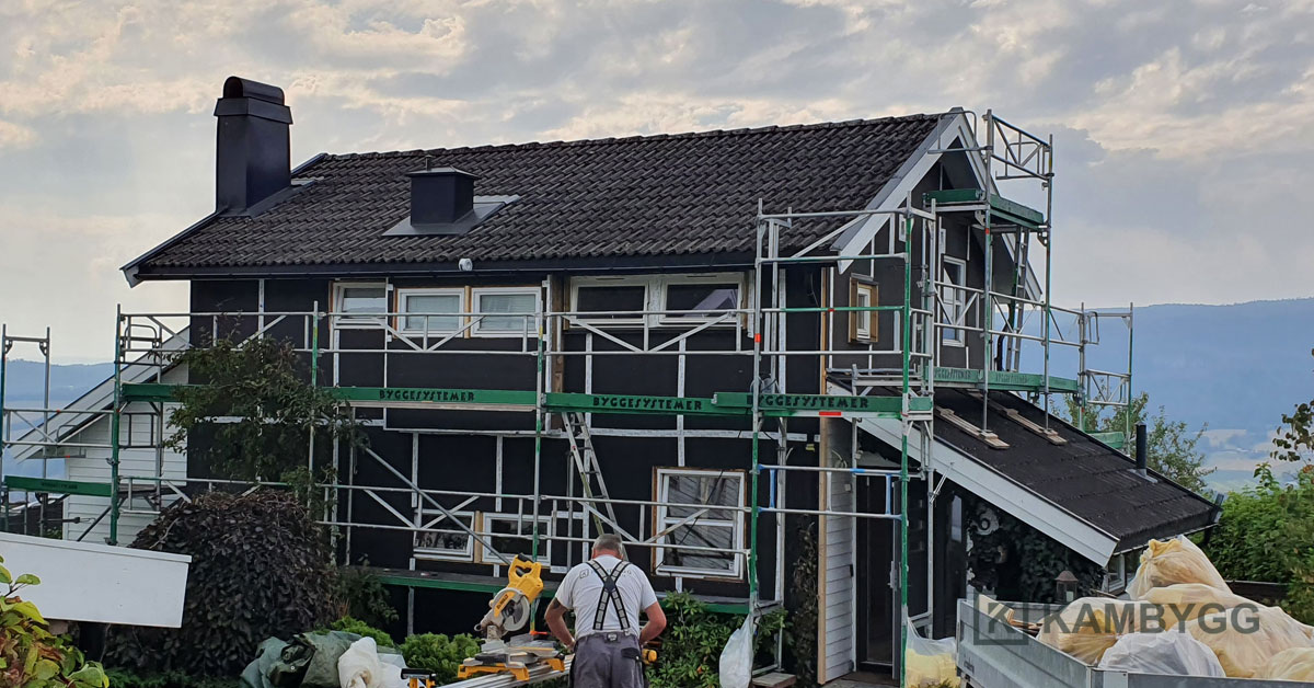 Lier/ Tranby: totalrenovering av hus ut- og innvendig